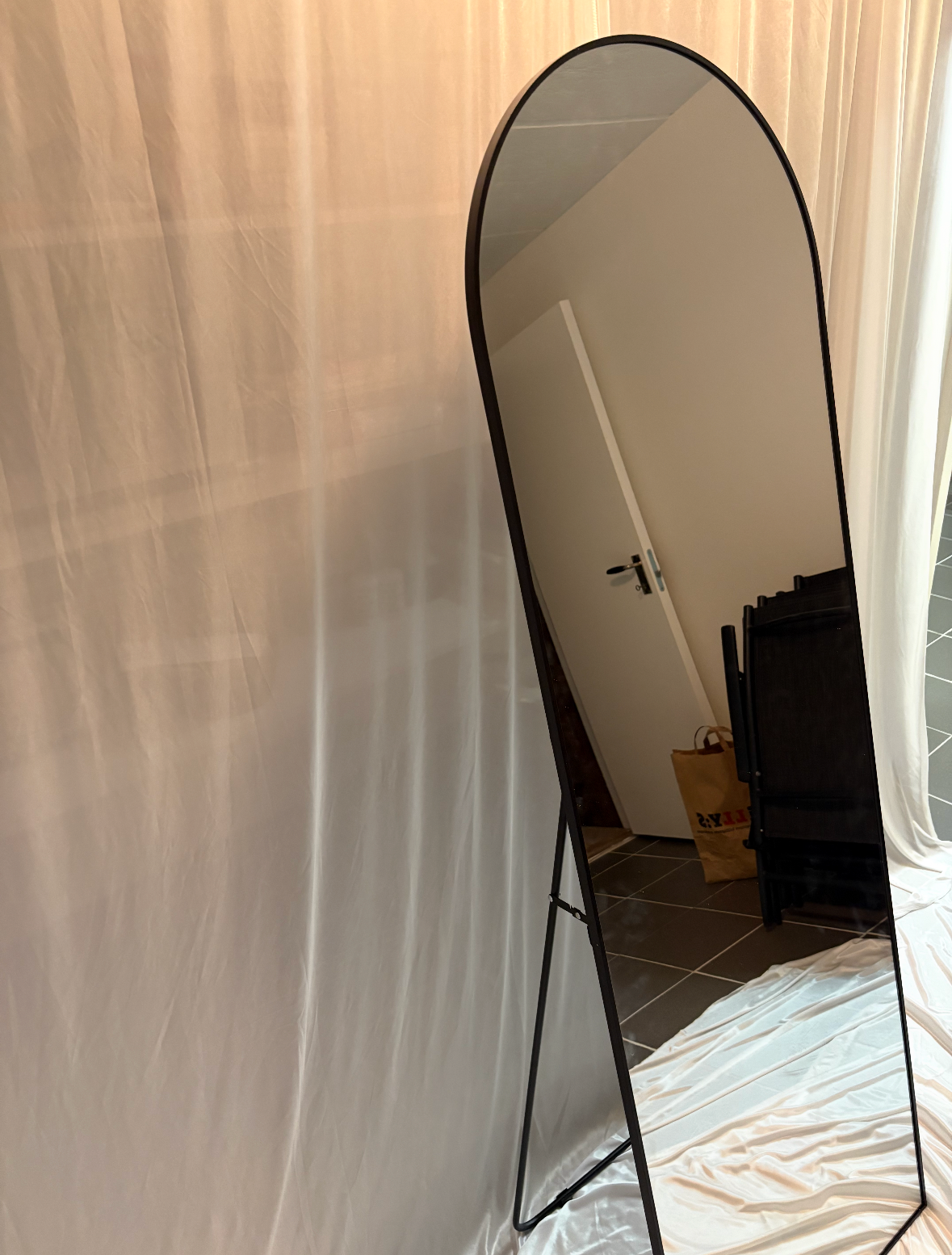 Hyra spegel – Valfri text